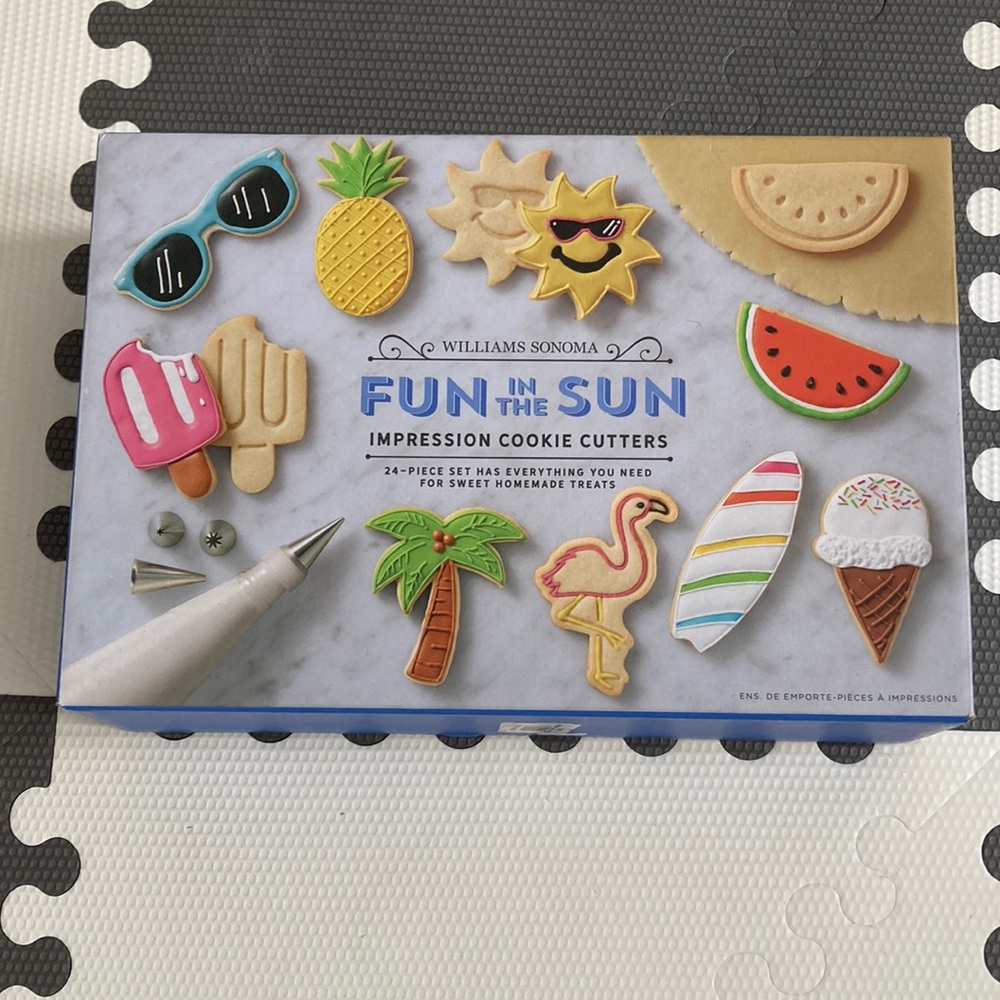 Williams Sonoma Impression Cookie Cutter Kit